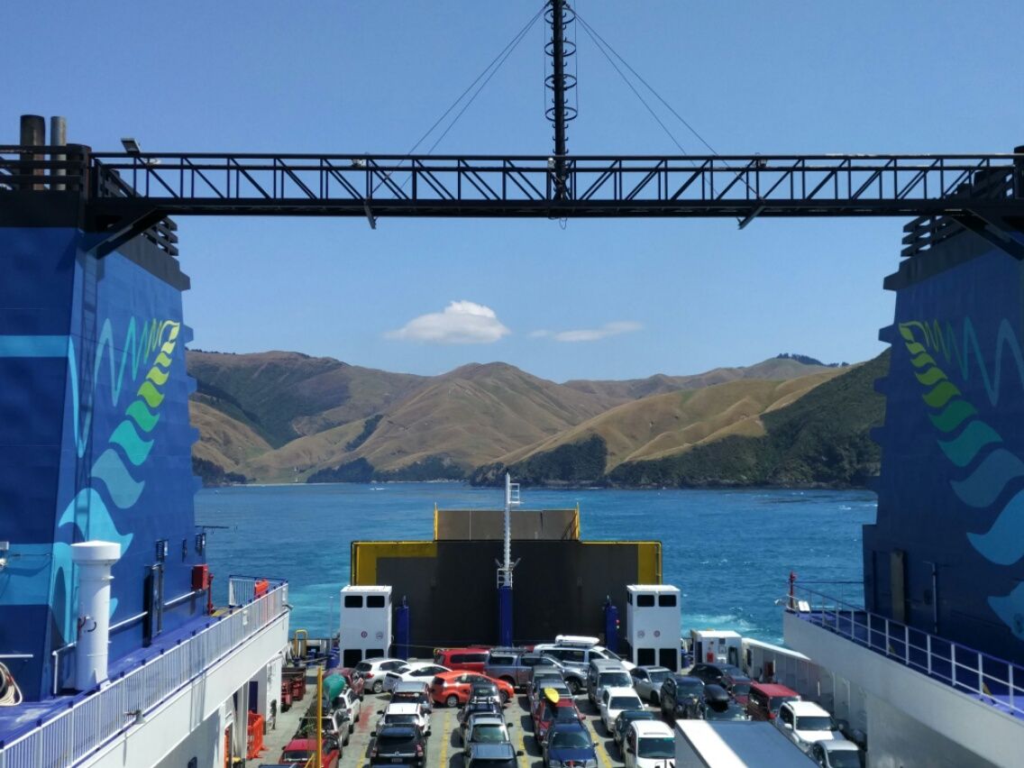 Reisen auf verschiedenen Wegen